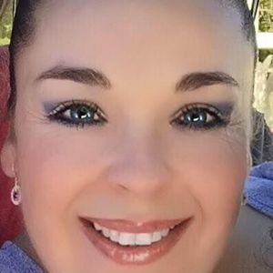 Meet your Posher, Gloria